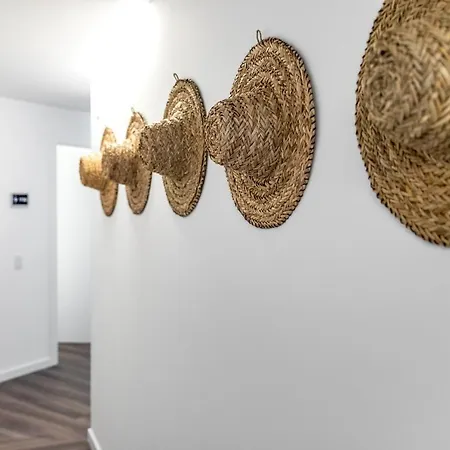 דירה House - Pool View